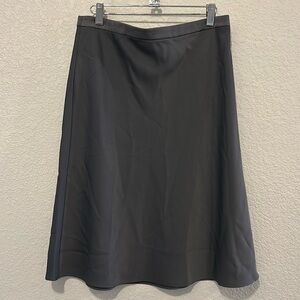 Knee length grey skirt